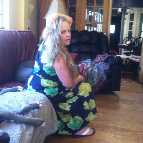 Meet your Posher, Kelly M - Picture 3 of 3